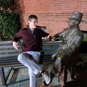 Meet your Posher, Kevin